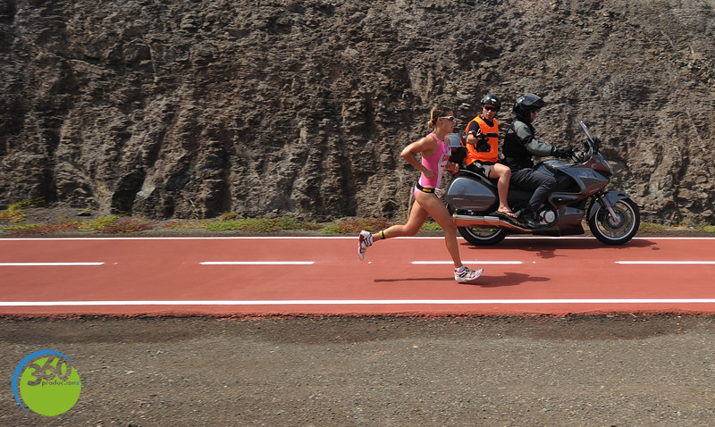 Eva Ledesma corriendo en Challenge Fuerteventura